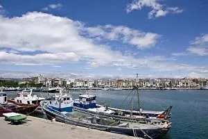 Lluis Millet  21 2* Cambrils